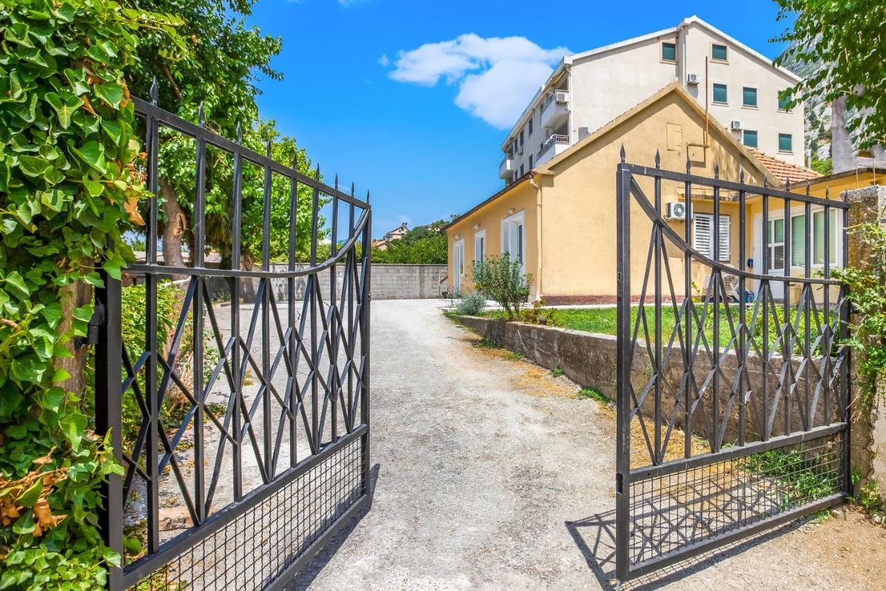 Apartments Zeljka-Dobrota 科托尔 外观 照片